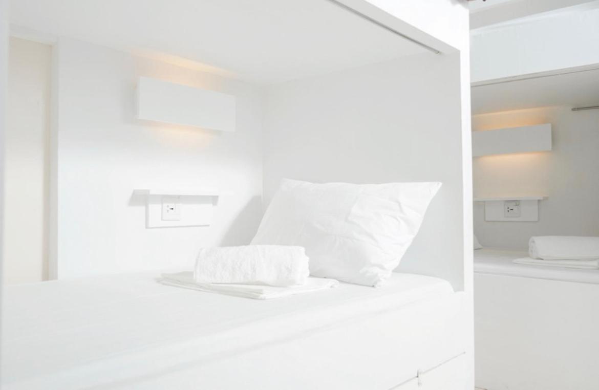 The A Hostel Balabag  Екстер'єр фото